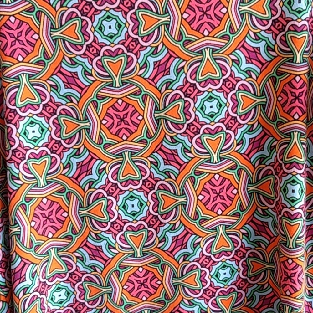 Lularoe top - Picture 2 of 2